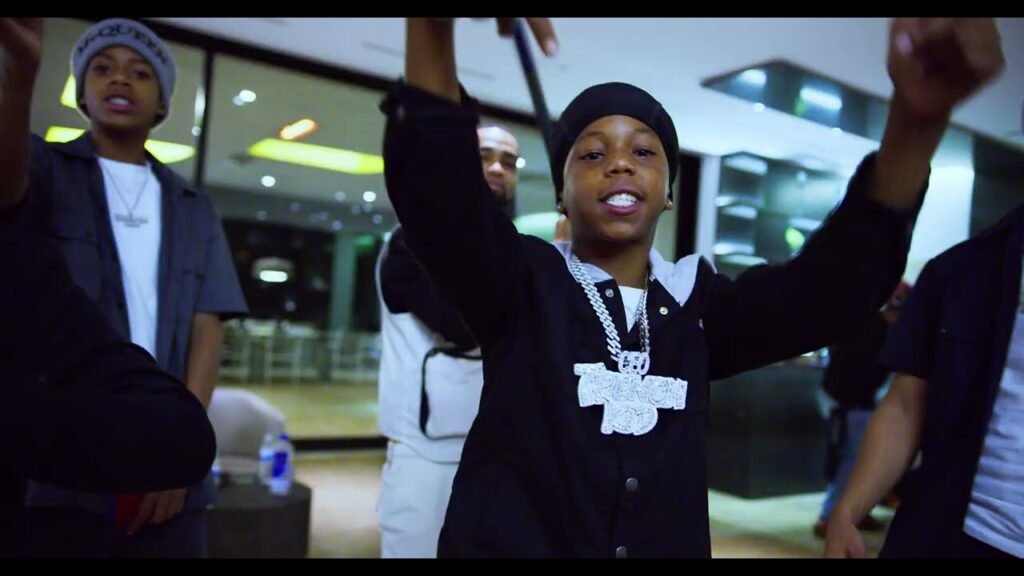 how old is lil 50